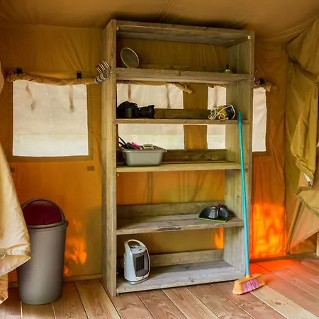 Tente de luxe Safari Tent At Kemp Stribrny Rybnik *